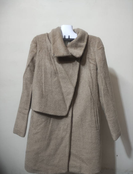 Soft beige or camel tone (27)