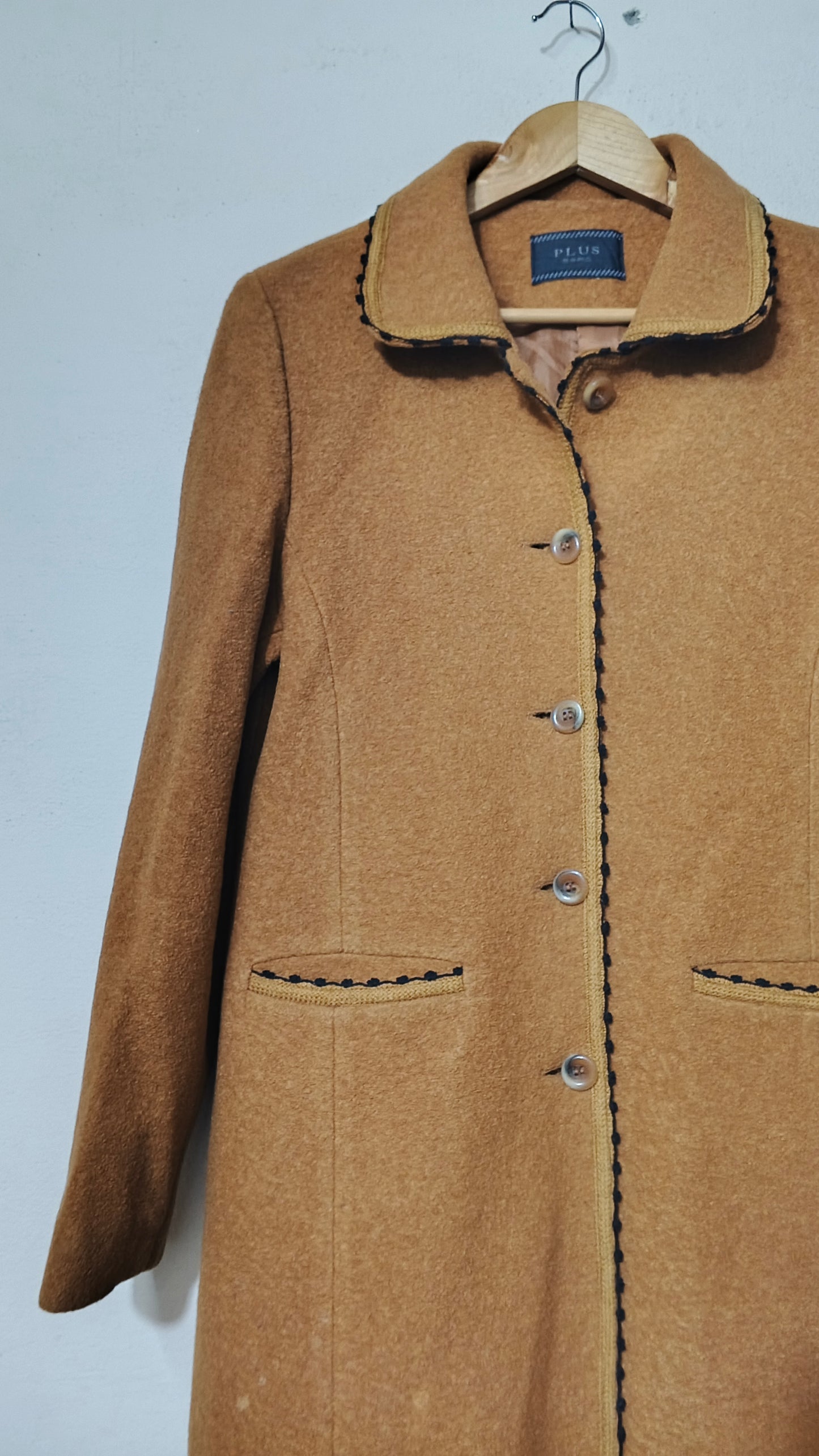 Camel brown Coat (08)