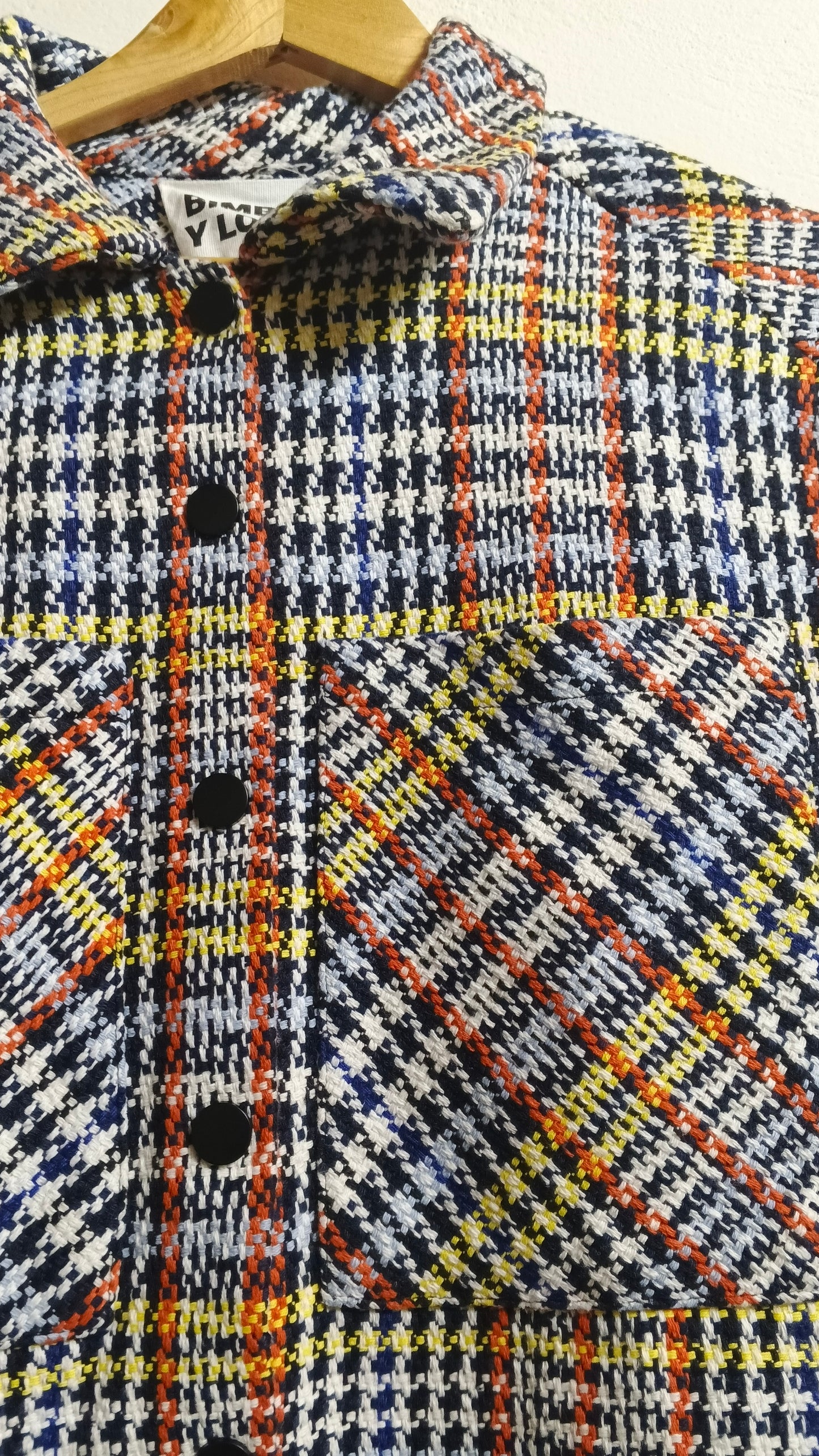 Vibrant multi-color plaid pattern (04)