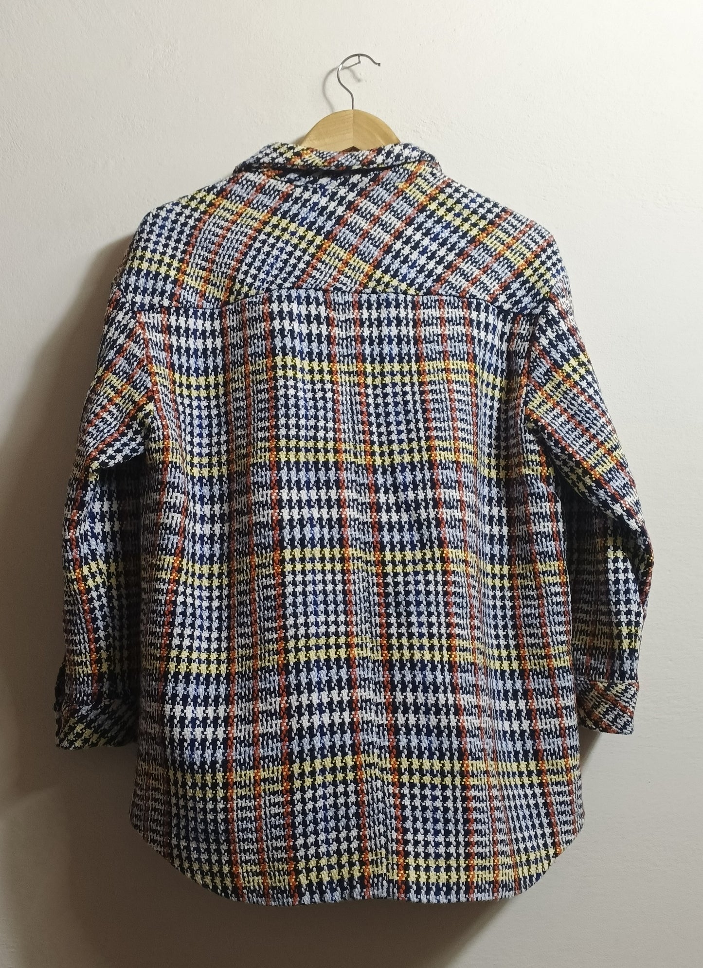 Vibrant multi-color plaid pattern (04)