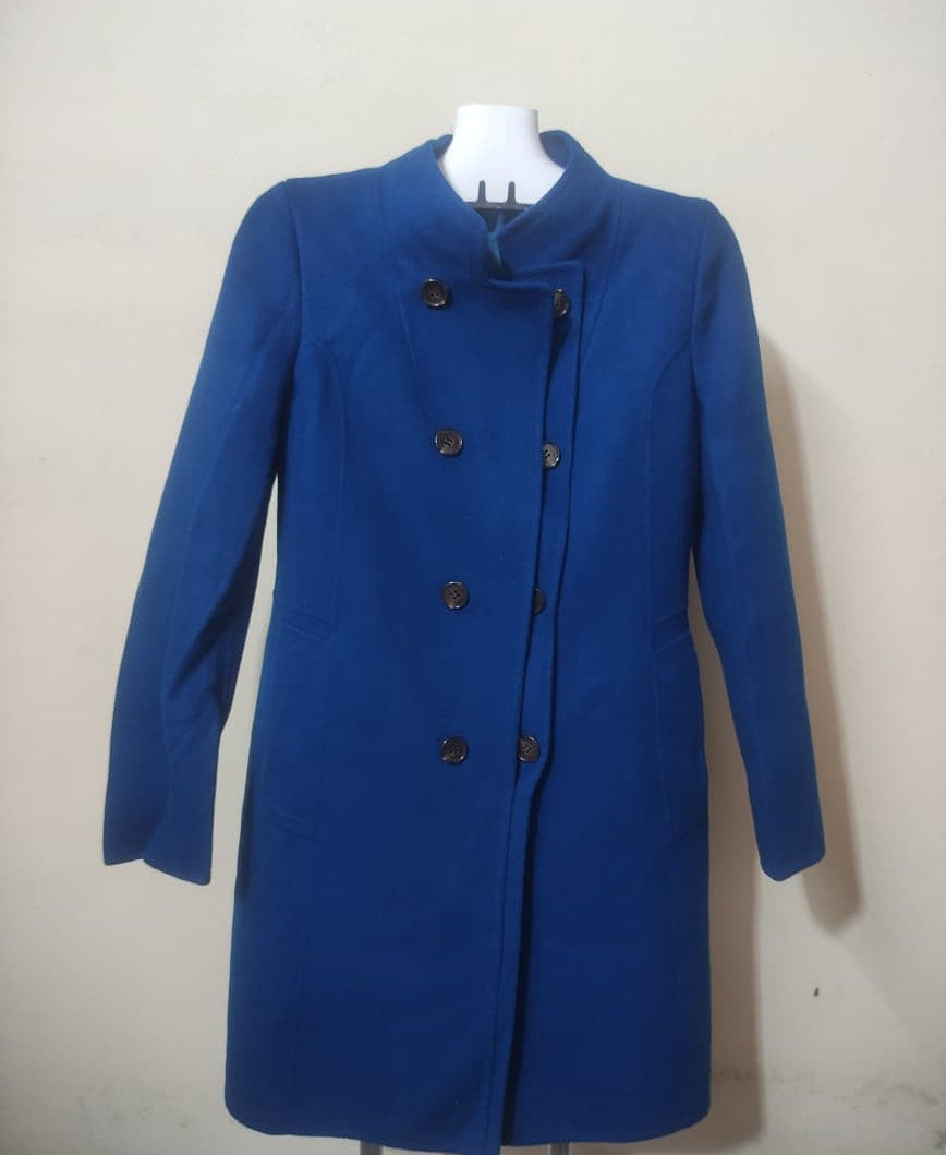 Royal Blue (02)