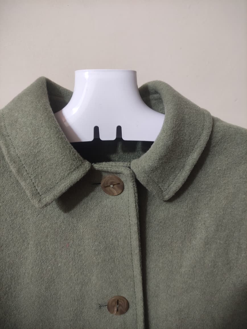 Muted sage green (18)