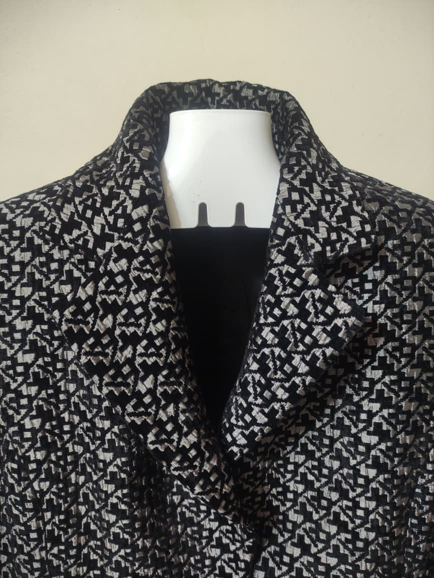 Black with a greyish abstract (17)