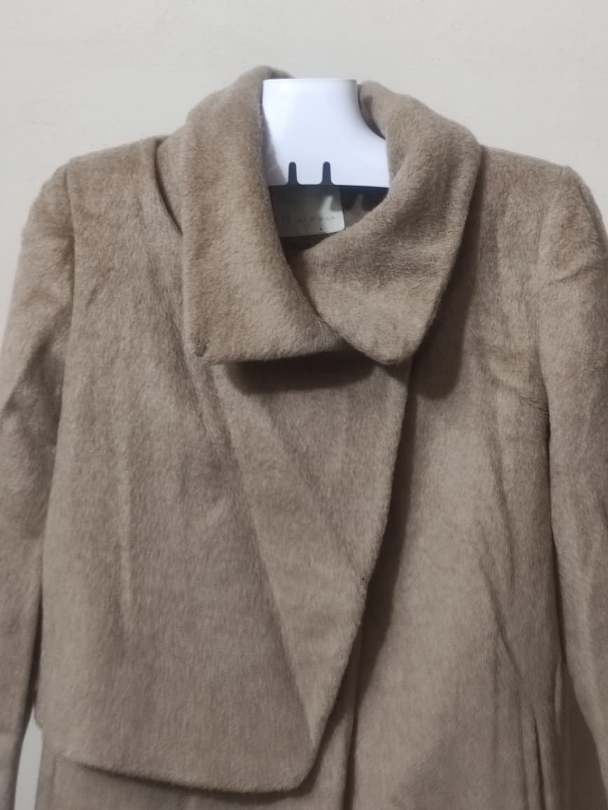 Soft beige or camel tone (27)