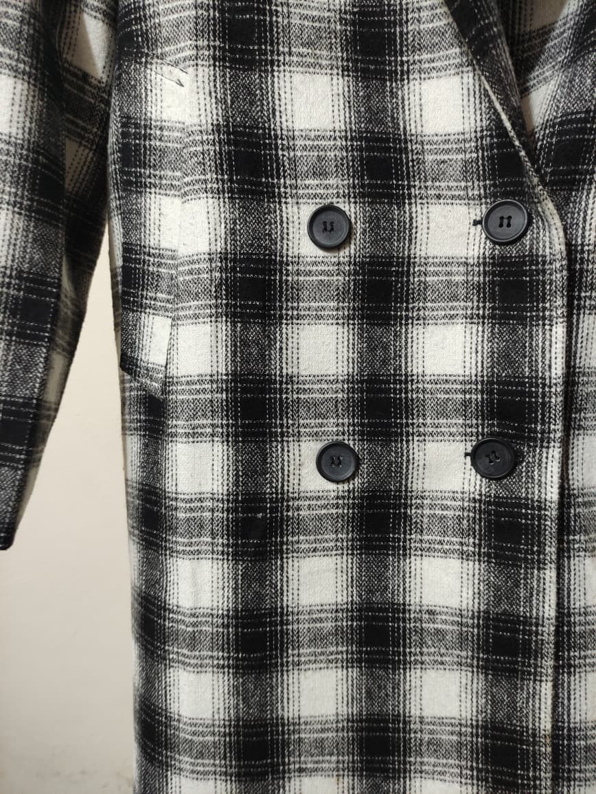 Check Black & White (47)