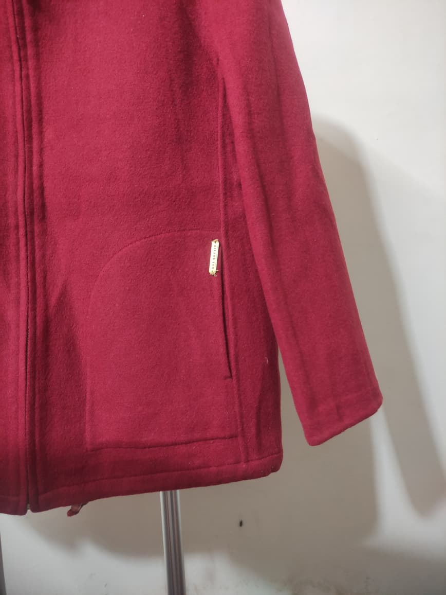 Maroon (14)