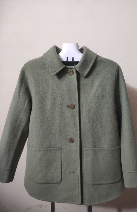 Muted sage green (18)